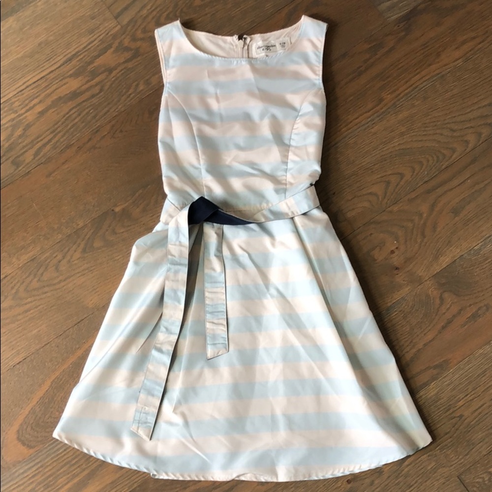 Adorable Blue/White Striped Abercrombie Kids Dress